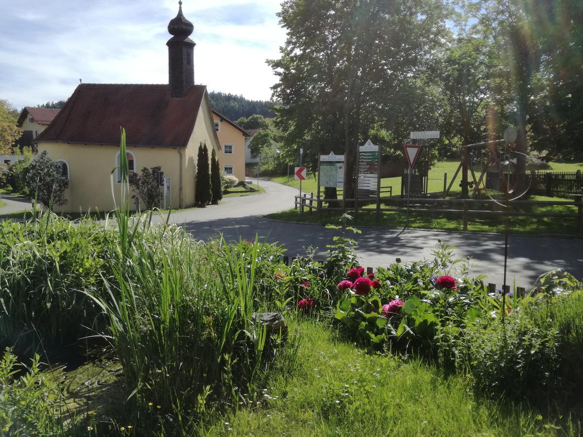 Gasthaus Zur Waldesruh Waffenbrunn Exterior foto